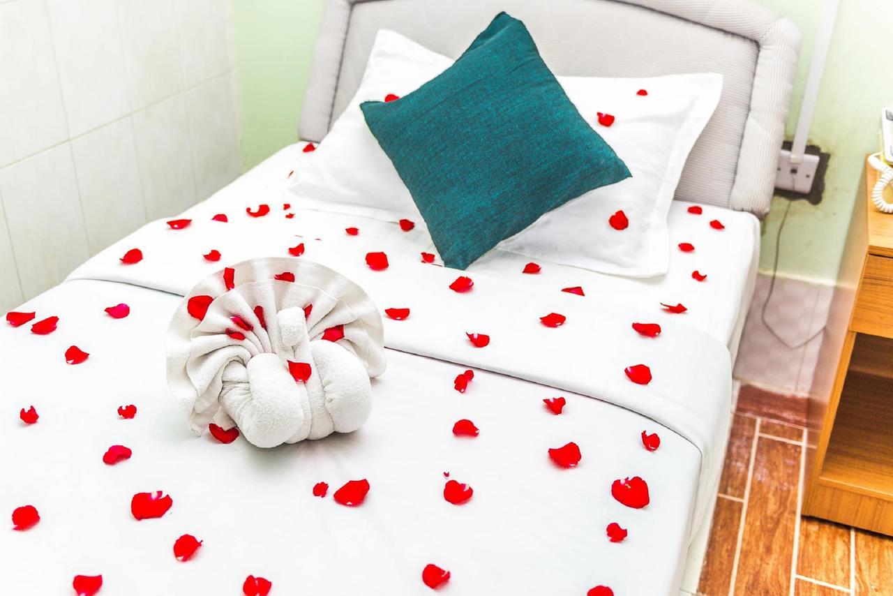 Maykha Hotel Mandalaj Zewnętrze zdjęcie