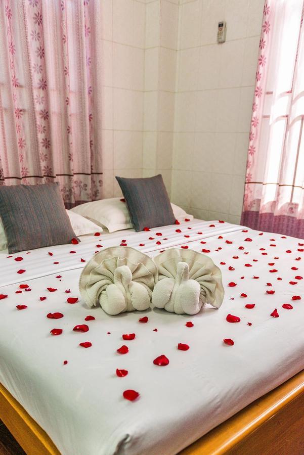 Maykha Hotel Mandalaj Zewnętrze zdjęcie