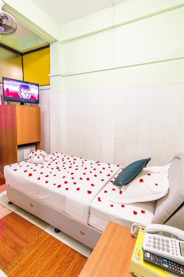 Maykha Hotel Mandalaj Zewnętrze zdjęcie