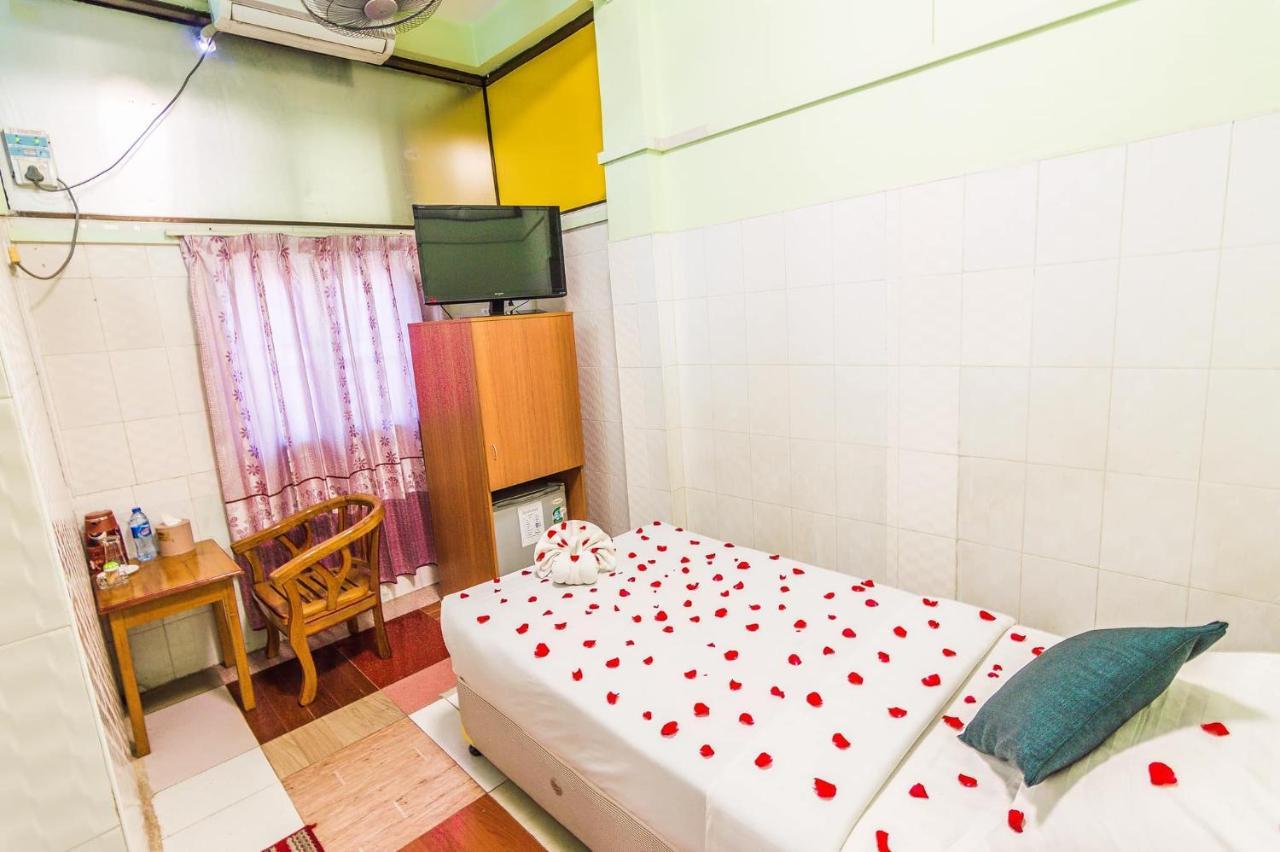Maykha Hotel Mandalaj Zewnętrze zdjęcie